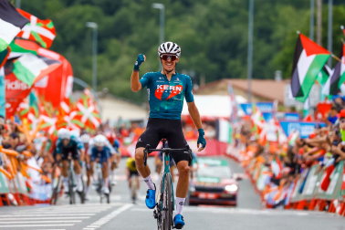 Urko Berrade ganador de la etapa 18 de La Vuelta 2024.

LA VUELTA

05/09/2024