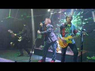 SEX PISTOLS EXPOSE 'God save the Queen'