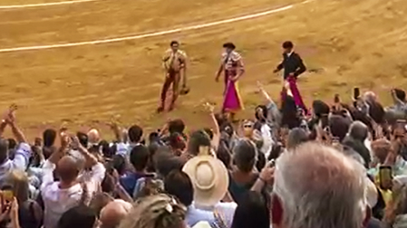 Vídeo con el triunfo de Morante de la Puebla en la plaza de El Puerto de Santa María