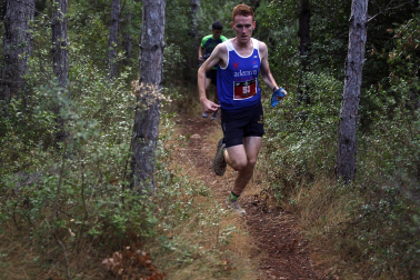 Corredores participantes en la V Betagarri Trail de Ancín este sábado, 25 de octubre /