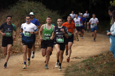 Corredores participantes en la V Betagarri Trail de Ancín este sábado, 25 de octubre /