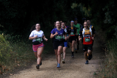 Corredores participantes en la V Betagarri Trail de Ancín este sábado, 25 de octubre /