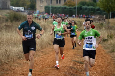 Corredores participantes en la V Betagarri Trail de Ancín este sábado, 25 de octubre /