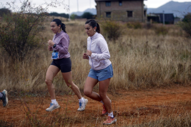 Corredores participantes en la V Betagarri Trail de Ancín este sábado, 25 de octubre /