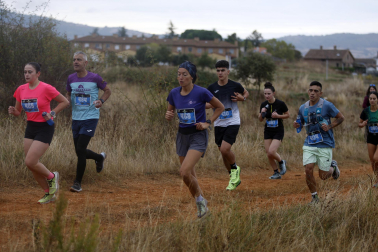 Corredores participantes en la V Betagarri Trail de Ancín este sábado, 25 de octubre /