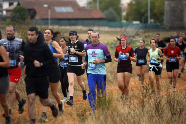 Corredores participantes en la V Betagarri Trail de Ancín este sábado, 25 de octubre /