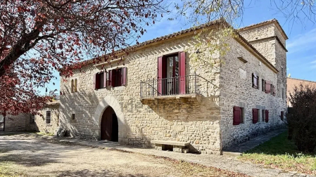 Fachada principal de la casa