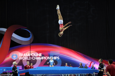 Segunda jornada del Campeonato del Mundo de Gimnasia de Trampolín en Pamplona.