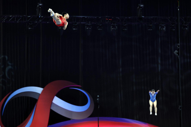 Segunda jornada del Campeonato del Mundo de Gimnasia de Trampolín en Pamplona.