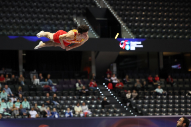 Tercera jornada del Campeonato del Mundo de Gimnasia de Trampolín en Pamplona.