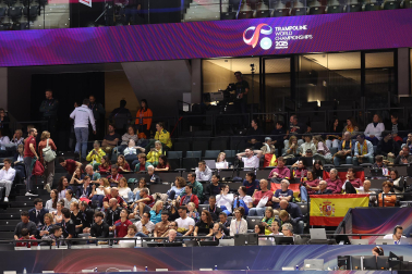 Tercera jornada del Campeonato del Mundo de Gimnasia de Trampolín en Pamplona.