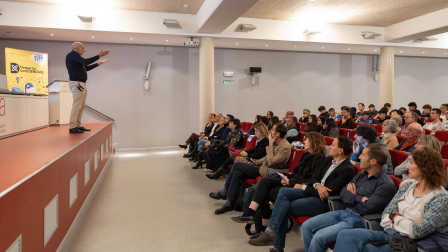 Imagen del público asistente al acto
