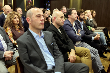 Fotos de la presentación de BENCO, empresa de consultoría