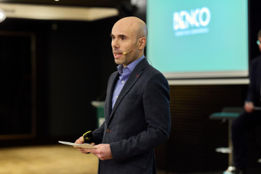 Fotos de la presentación de BENCO, empresa de consultoría