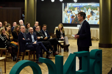 Fotos de la presentación de BENCO, empresa de consultoría