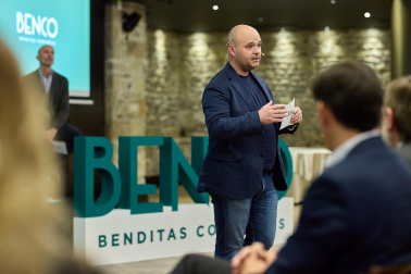 Fotos de la presentación de BENCO, empresa de consultoría