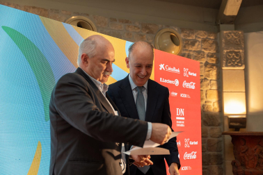 Fotos de la entrega de los V premios Alimentos DNavarra