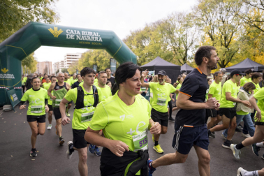 Participantes en la VII Carrera Popular Solidaria '+e' del Teléfono de la Esperanza de Navarra disputada en Pamplona /