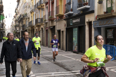 Participantes en la VII Carrera Popular Solidaria '+e' del Teléfono de la Esperanza de Navarra disputada en Pamplona /
