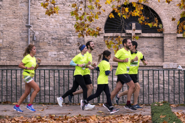 Participantes en la VII Carrera Popular Solidaria '+e' del Teléfono de la Esperanza de Navarra disputada en Pamplona /