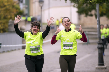 Participantes en la VII Carrera Popular Solidaria '+e' del Teléfono de la Esperanza de Navarra disputada en Pamplona /