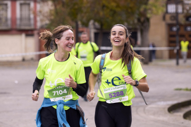 Participantes en la VII Carrera Popular Solidaria '+e' del Teléfono de la Esperanza de Navarra disputada en Pamplona /
