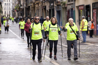 Participantes en la VII Carrera Popular Solidaria '+e' del Teléfono de la Esperanza de Navarra disputada en Pamplona /
