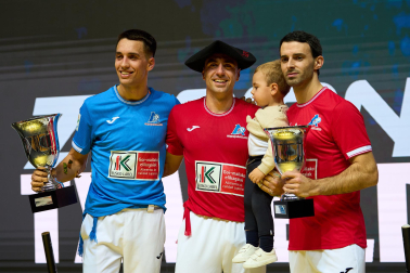 Final del Cuatro y Medio: Peio Etxeberria-Javier Zabala.