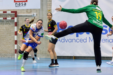 Yellow Winterthur-Replasa Beti Onak: partido de la EHF European Cup.