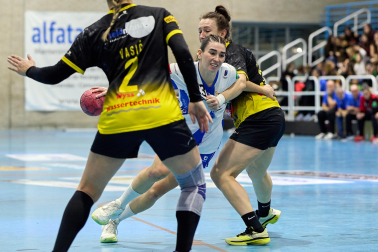 Yellow Winterthur-Replasa Beti Onak: partido de la EHF European Cup.