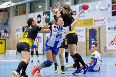 Yellow Winterthur-Replasa Beti Onak: partido de la EHF European Cup.