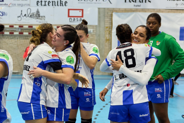 Yellow Winterthur-Replasa Beti Onak: partido de la EHF European Cup.