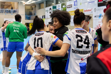 Yellow Winterthur-Replasa Beti Onak: partido de la EHF European Cup.