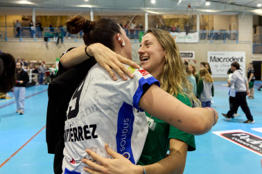 Yellow Winterthur-Replasa Beti Onak: partido de la EHF European Cup.