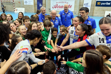 Yellow Winterthur-Replasa Beti Onak: partido de la EHF European Cup.