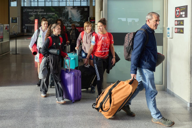 Fotos de la llegada de la selección española de frontball a Pamplonaco.