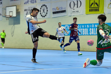 Fotos del choque de la Copa del Rey de fútbol sala entre Vulcanizados Ruiz TAFA y el Noia Portus