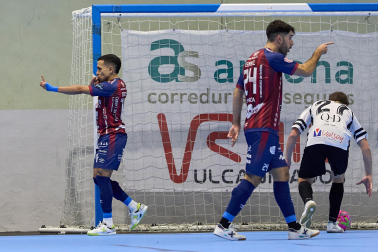 Fotos del choque de la Copa del Rey de fútbol sala entre Vulcanizados Ruiz TAFA y el Noia Portus