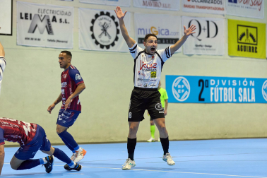 Fotos del choque de la Copa del Rey de fútbol sala entre Vulcanizados Ruiz TAFA y el Noia Portus