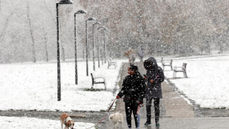 Primera nevada de la temporada en Pamplona.