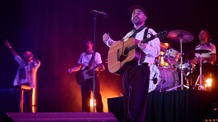 Fotos del concierto de Nil Moliner en el Navarra Arena