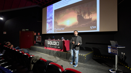 Carlos Fernández de Vigo en la presentación del lunes en Golem