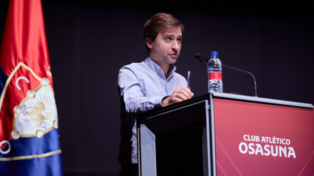 Felipe Esparza habló como presidente de la Comisión de Control Económico