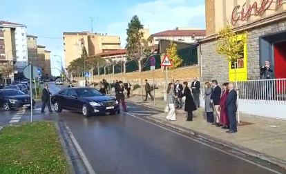 Doña Letizia asiste en el cine Moncayo al homenaje a Alejandro Amenábar
