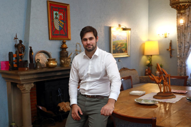 Santiago Guinda, sumiller y dueño del Hotel Xabier (Javier): "Ser emprendedor es caminar por un sendero incierto, sin mapa, guiado por la derminación y la fe en uno mismo”