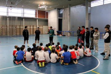 Fotos del arranque del programa "El Xota en tu escuela", con la visita al colegio San Ignacio Jesuítas de Pamplona /