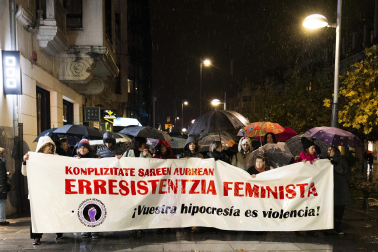 Manifestación por el 25-N en Pamplona convocada por el movimiento feminista.