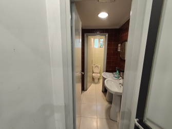 Nave comercial/industrialcon vivienda en Bera
