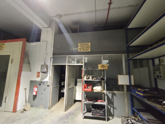 Nave comercial/industrialcon vivienda en Bera