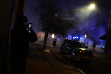 Fotos del incendio en un bazar de la avenida Marcelo Celayeta /